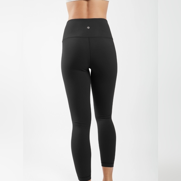 💖HP💖 Yogalicious Lux Black High-Waisted Leggings with Side Pockets -Sz L - Picture 5 of 6